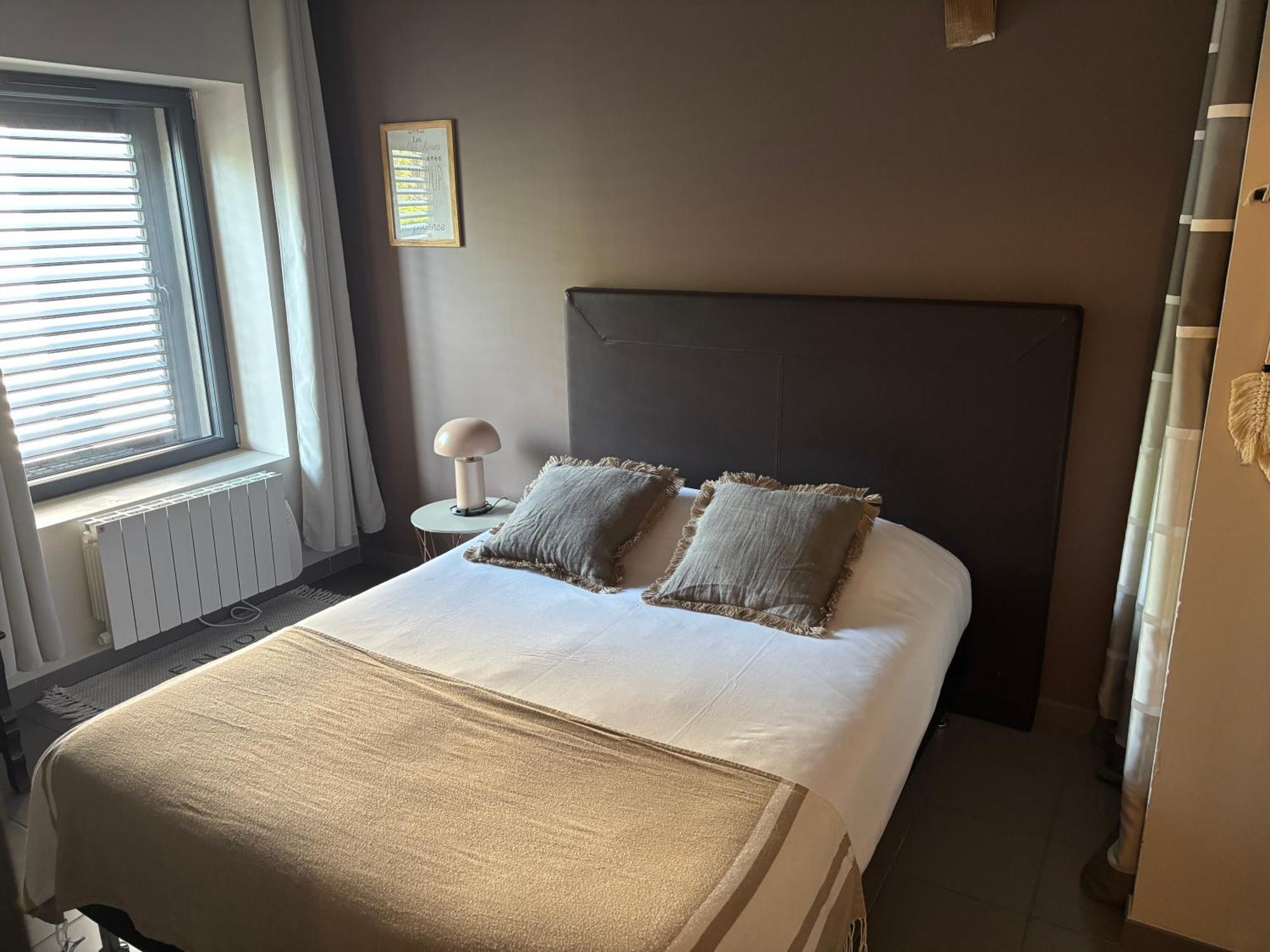 Demeure & Dependance - Chambres D'Hotes Depuis 2012 Tassin-la-Demi-Lune Exteriör bild